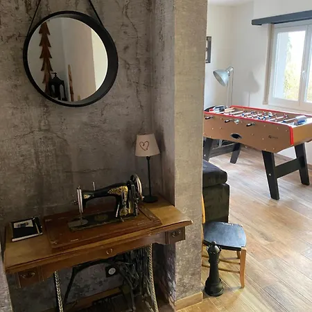 Als As De Coeur La Maison Aux Mille Et Un Coeurs 度假居 Neuve-Eglise